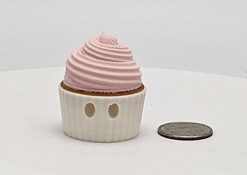 Tiny ZOU Cupcake