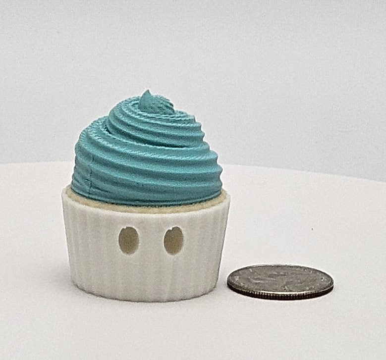 Tiny ZOU Cupcake