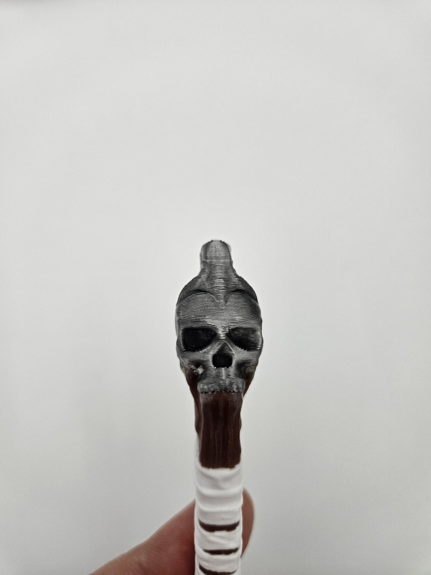 Skull Axe (Small)